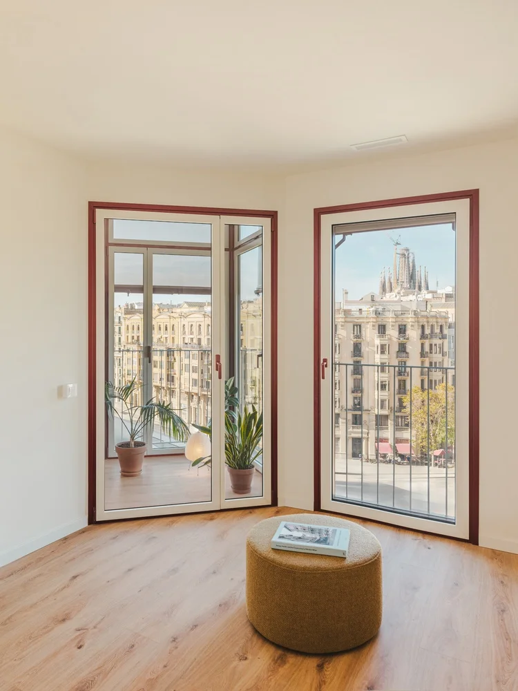 Cierto Estudio Illa Gl ries PH 0618