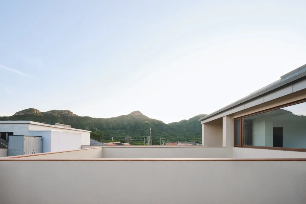 chill house steps architecture 14