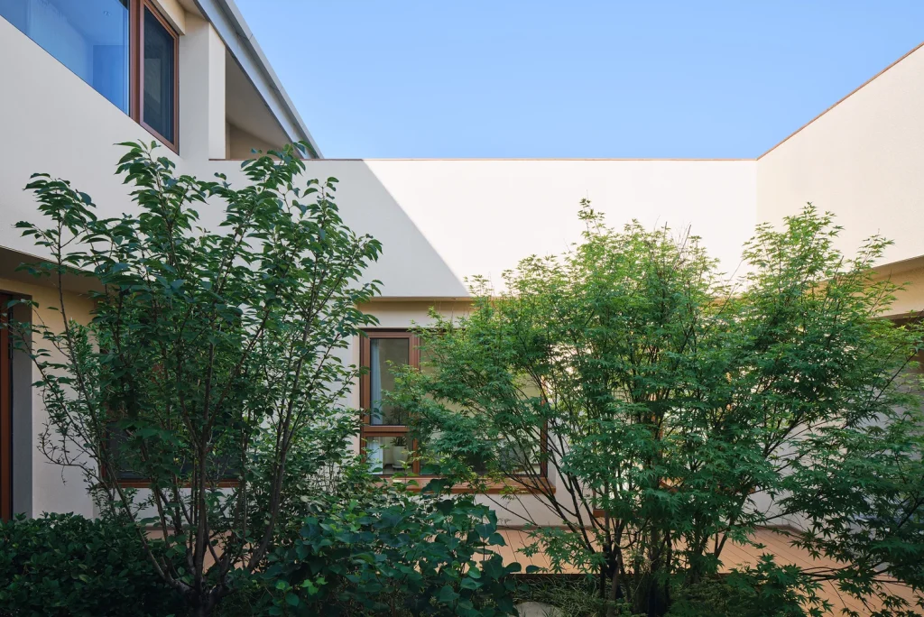 chill house steps architecture 25