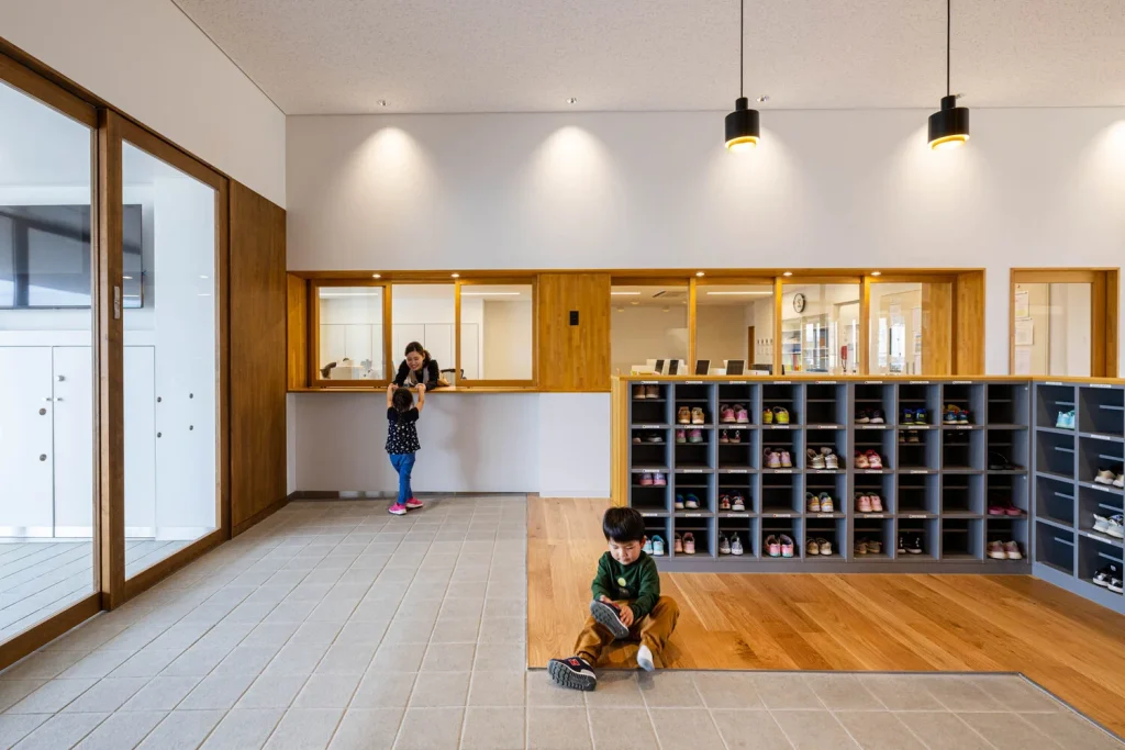 sg kindergarten and nursery hibinosekkei plus youji no shiro plus kids design labo 6
