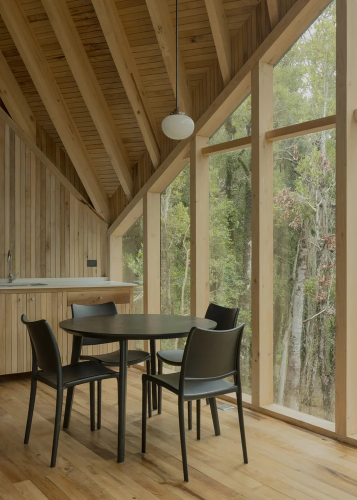 refugio-calfuco-tomas-de-iruarrizaga_12 refugio calfuco tomas de iruarrizaga 12