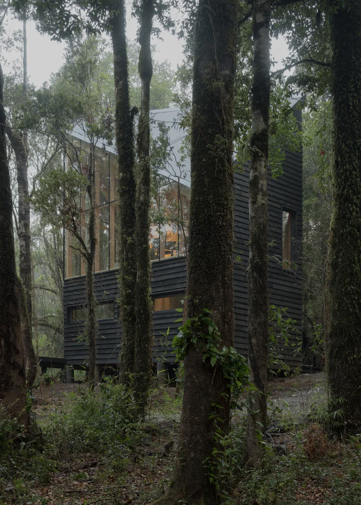 refugio-calfuco-tomas-de-iruarrizaga_2 refugio calfuco tomas de iruarrizaga 2