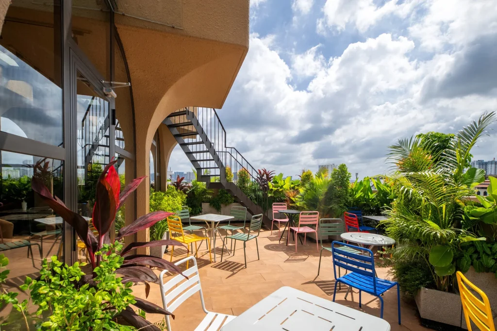 the-jungle-residence-room-plus-design-and-build_25 the jungle residence room plus design and build 25