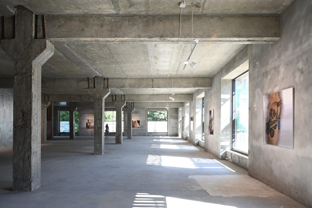 step by step how to specify materials in an architecture project 36